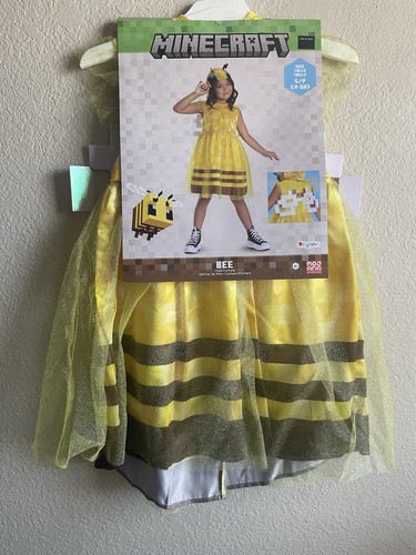 Minecraft girls - minecraft, (bee)
