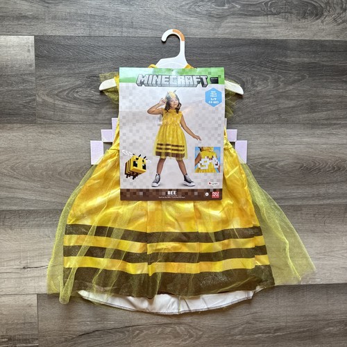 Minecraft bee girl hooded - minecraft,