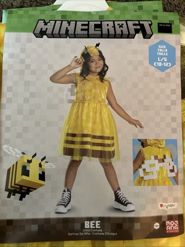 Minecraft bee girl - bee,